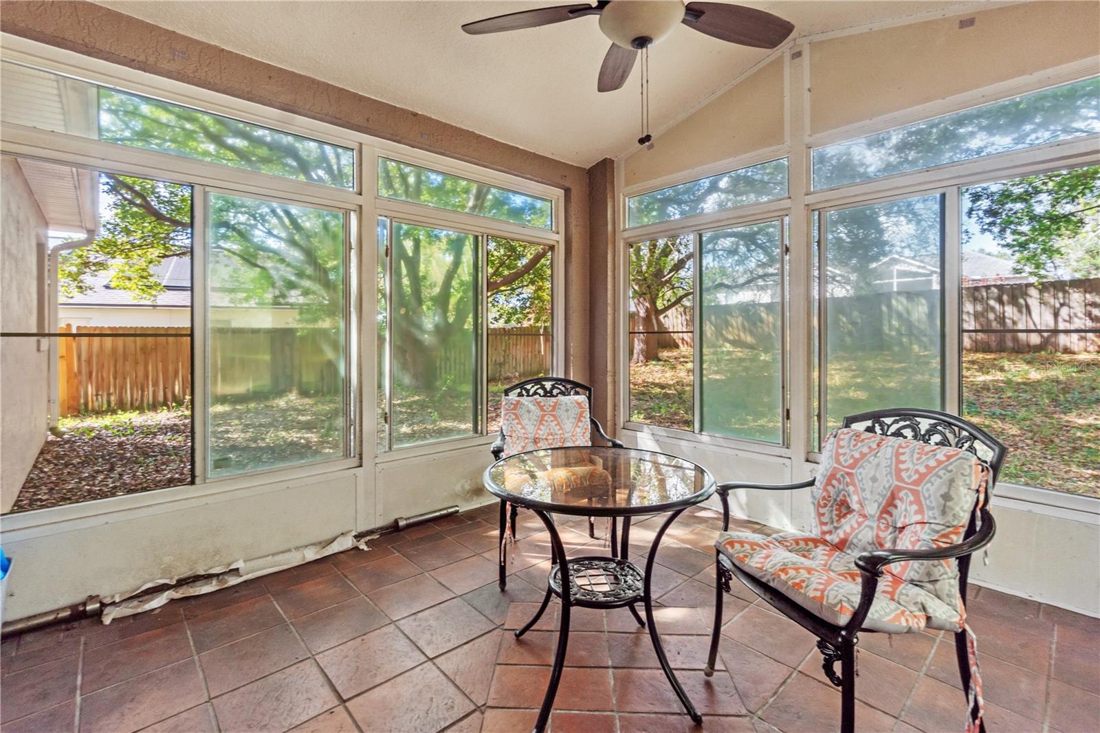 646 PARK VALLEY CIR, MINNEOLA, FL, 34715