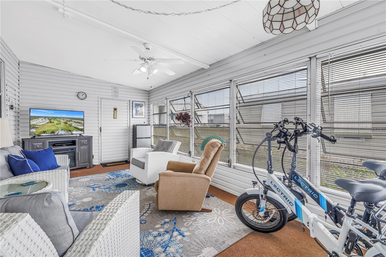 672 SUGAR PALM ST, LARGO, FL, 33778