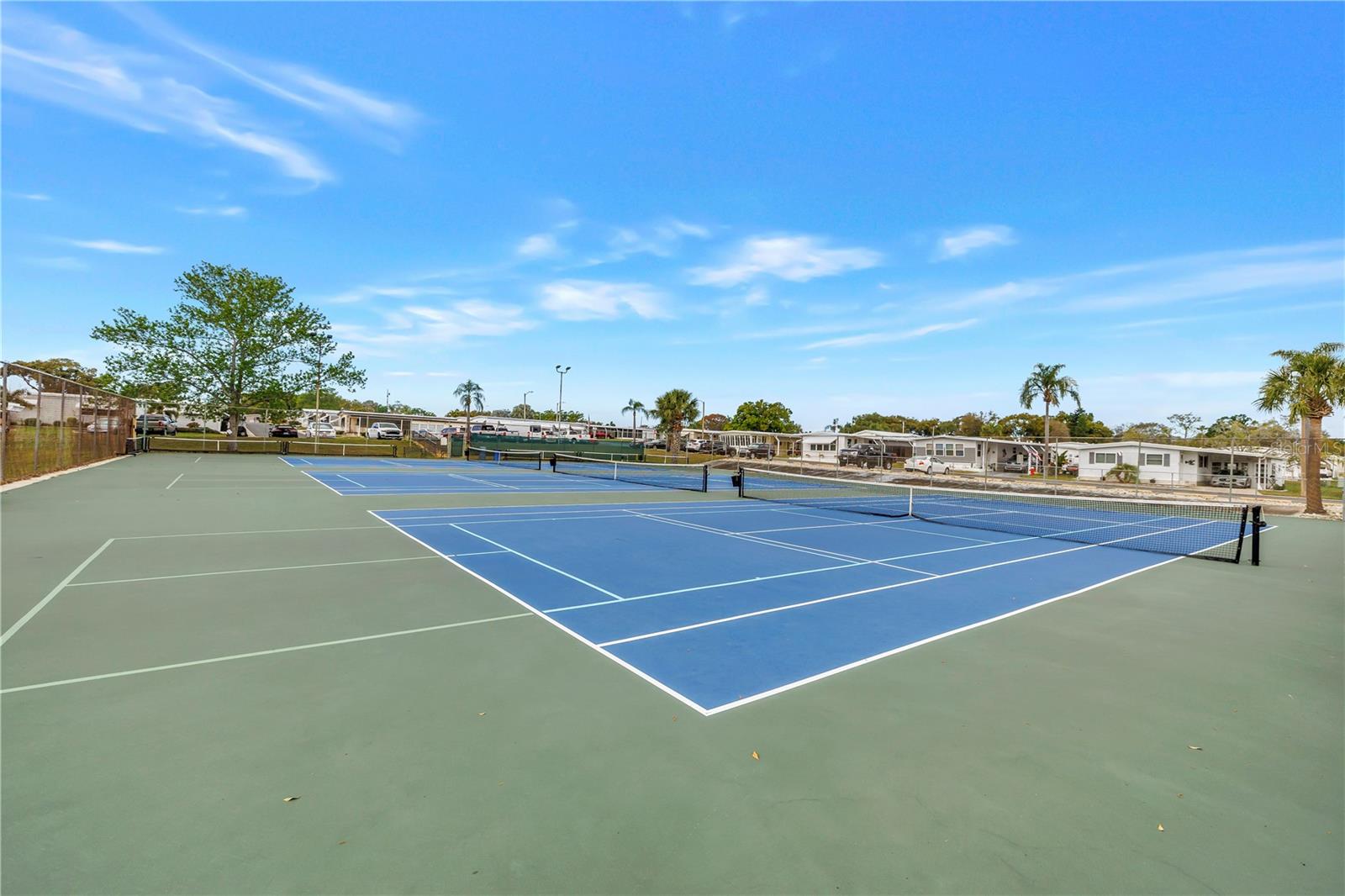 672 SUGAR PALM ST, LARGO, FL, 33778