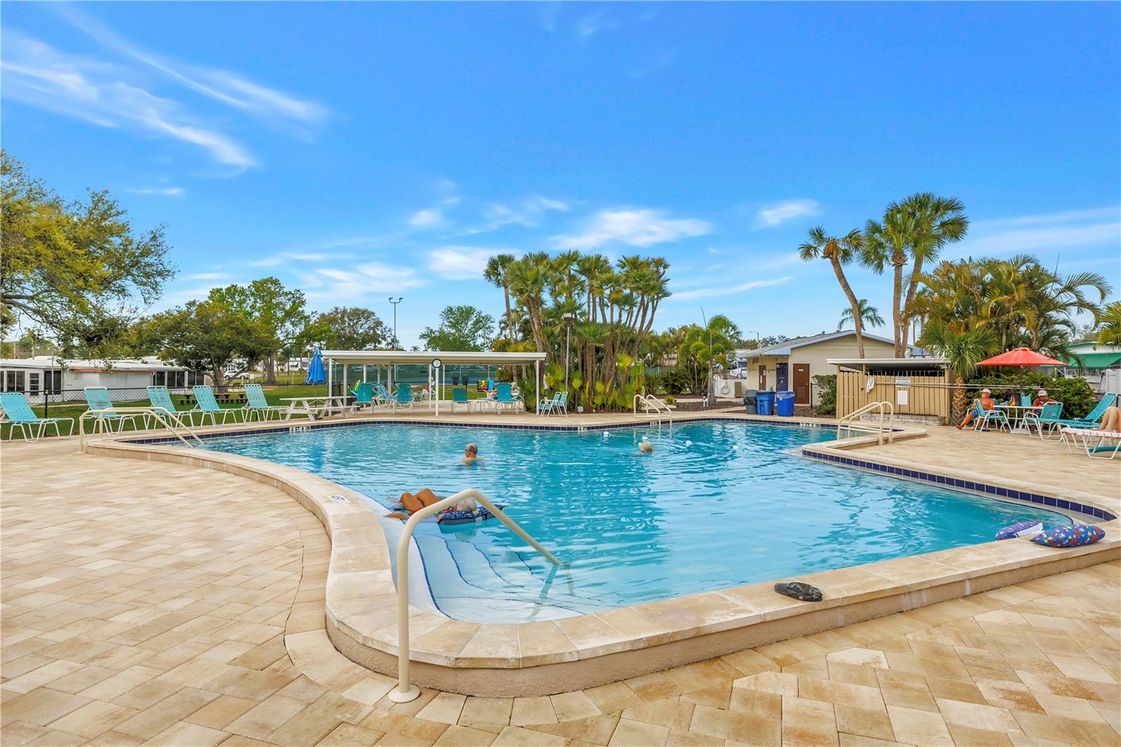 672 SUGAR PALM ST, LARGO, FL, 33778