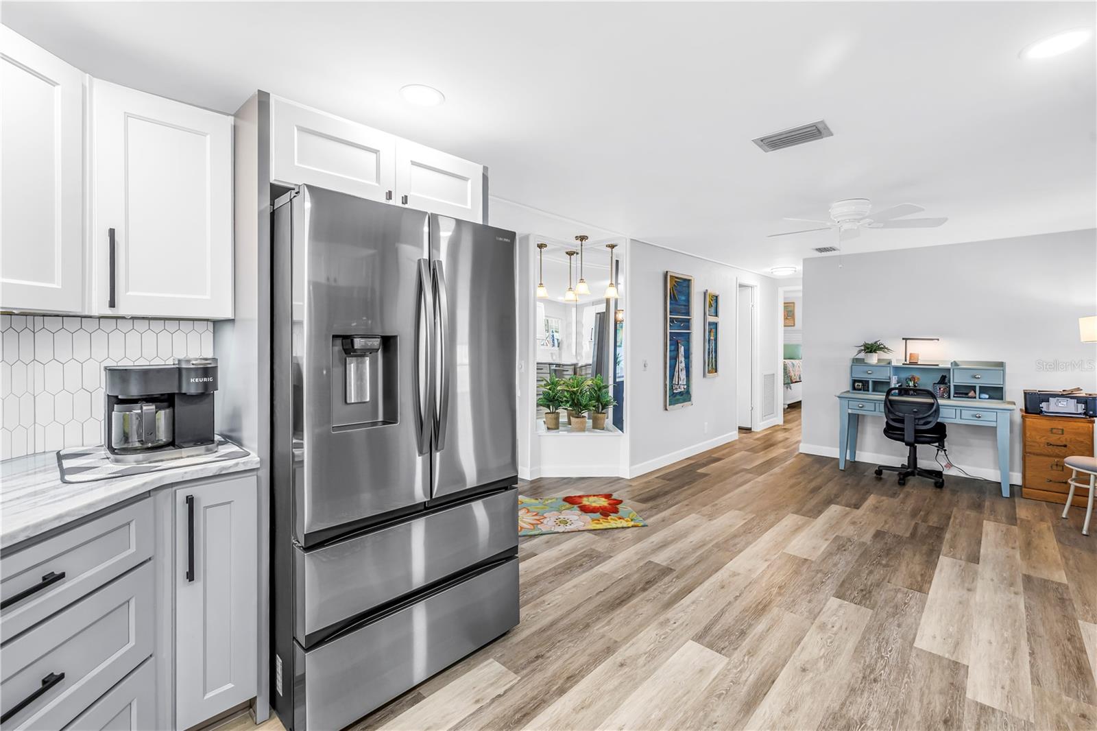 672 SUGAR PALM ST, LARGO, FL, 33778