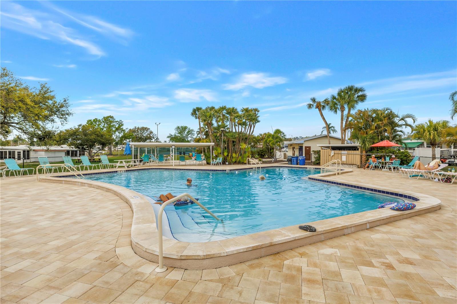 672 SUGAR PALM ST, LARGO, FL, 33778