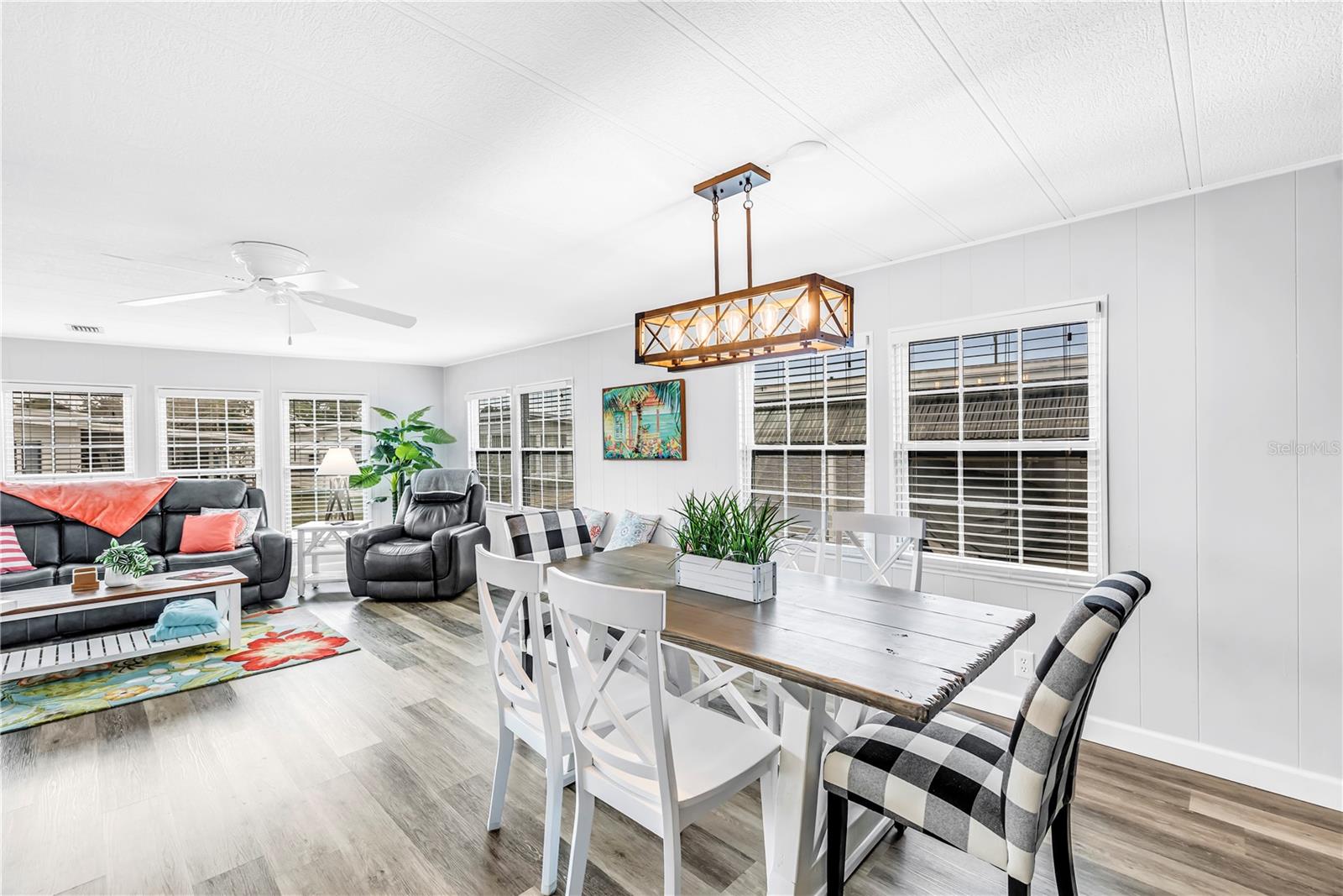 672 SUGAR PALM ST, LARGO, FL, 33778