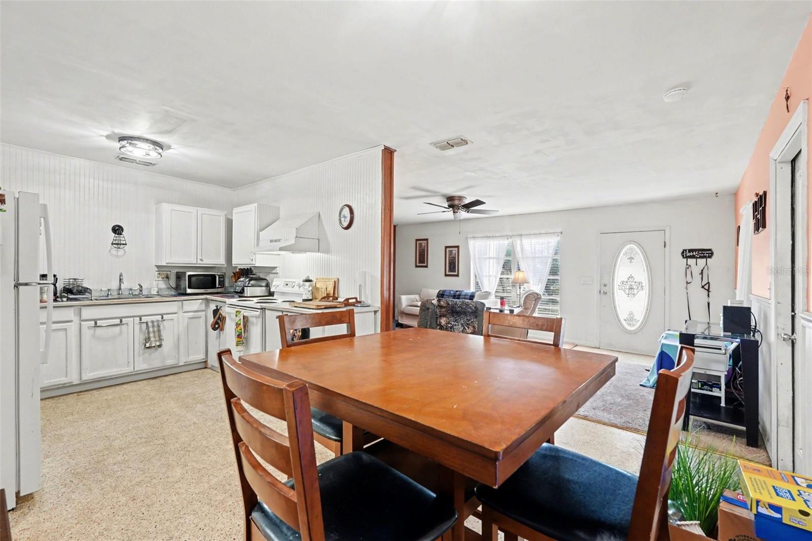 9101 S SUNSET PT, FLORAL CITY, FL, 34436