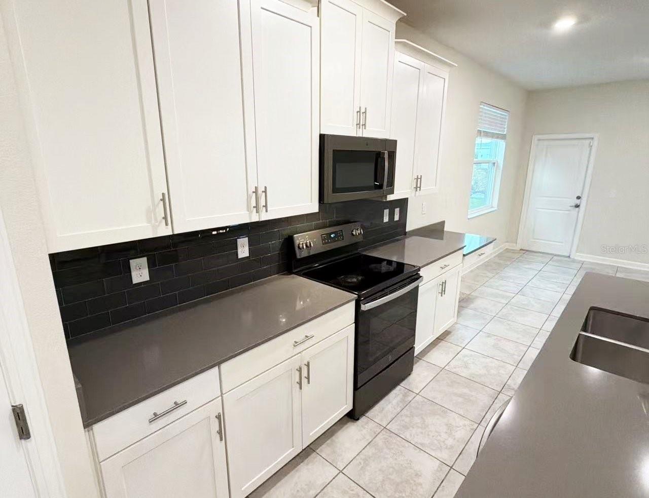 11211 HISTORY AVE, ORLANDO, FL, 32832