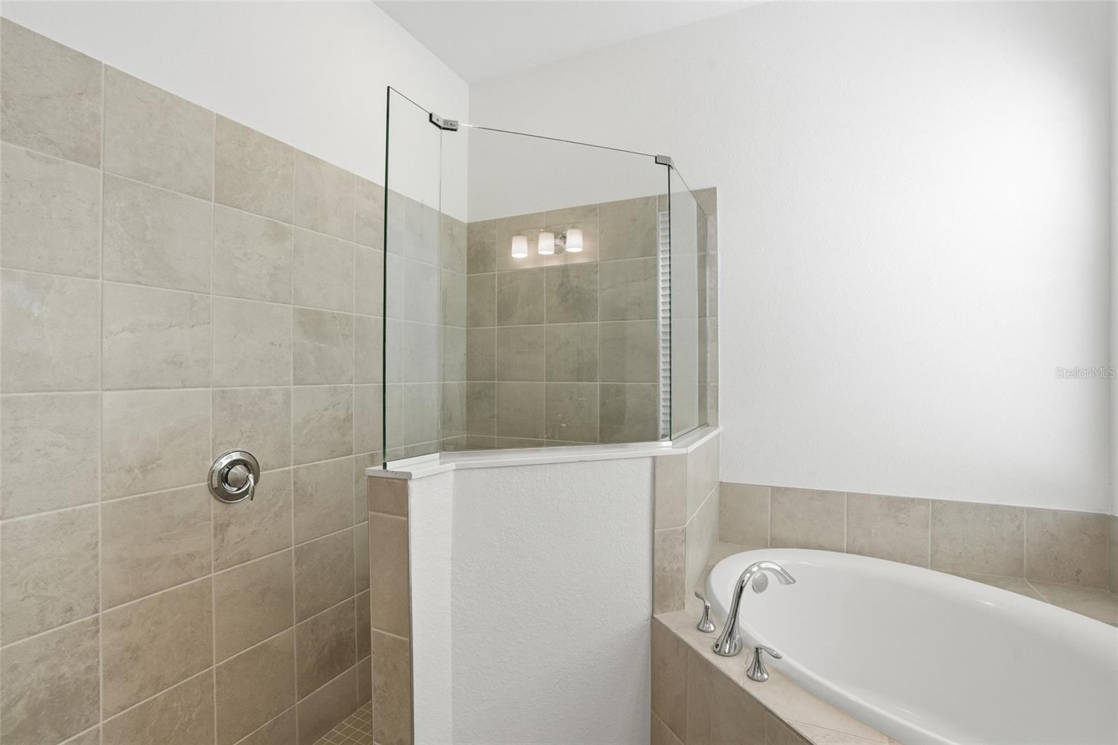 14413 HERITAGE LANDING BLVD, PUNTA GORDA, FL, 33955