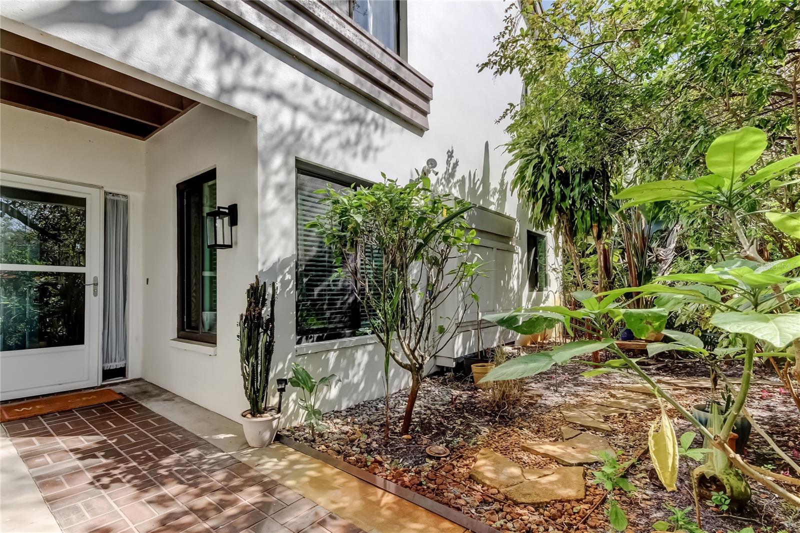 1858 LAKE CYPRESS DR #202, SAFETY HARBOR, FL, 34695