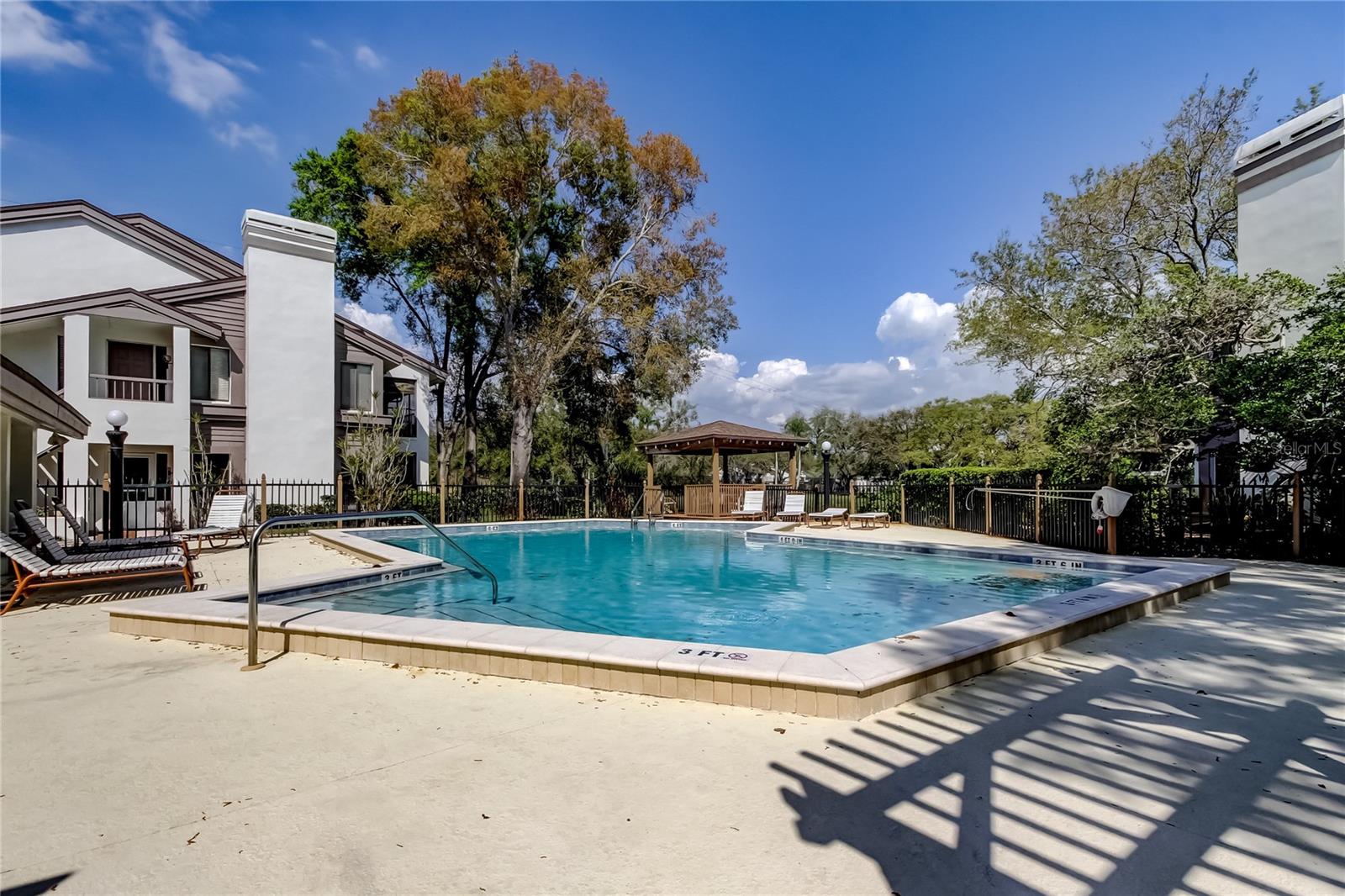 1858 LAKE CYPRESS DR #202, SAFETY HARBOR, FL, 34695