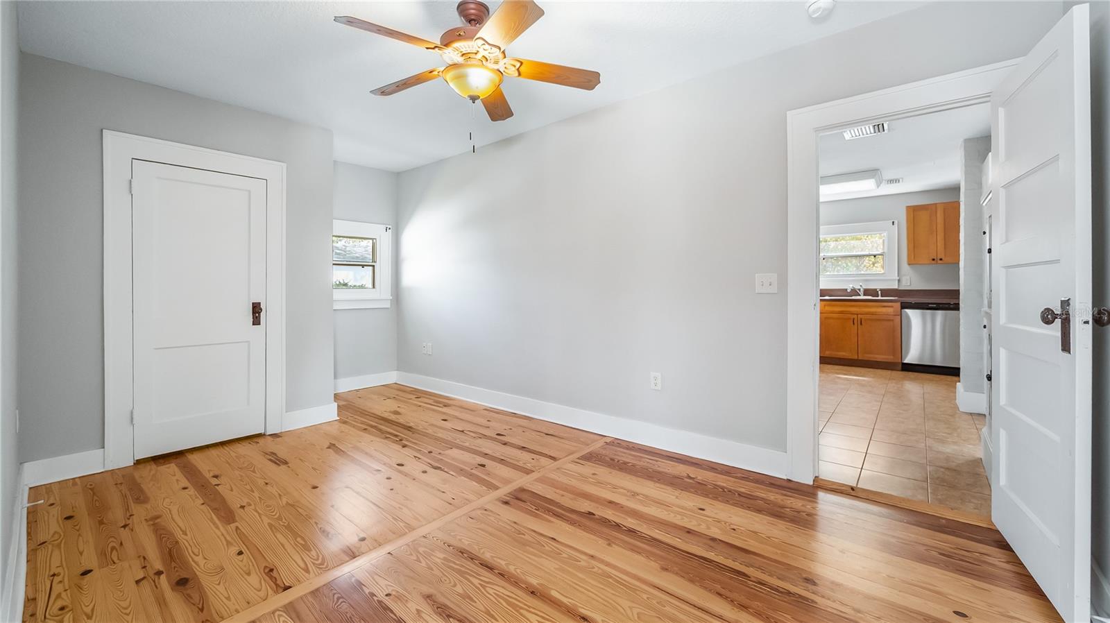 558 W MINNEOLA AVE, CLERMONT, FL, 34711
