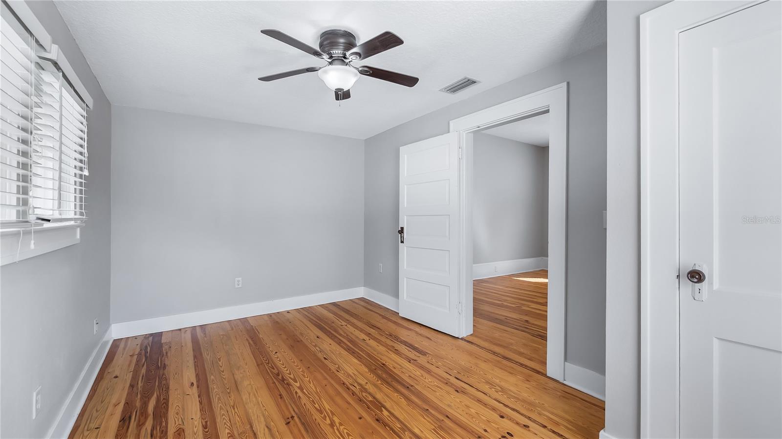 558 W MINNEOLA AVE, CLERMONT, FL, 34711