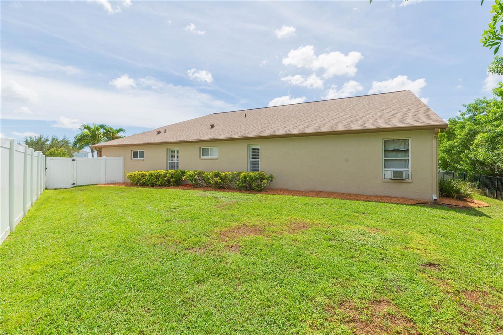 876 ADDISON DR NE, ST PETERSBURG, FL, 33716