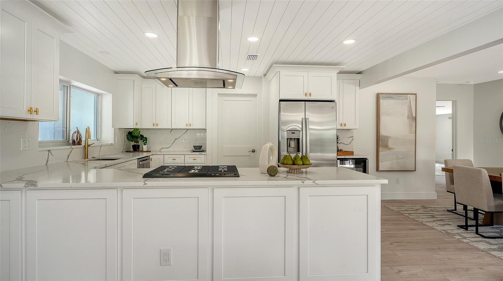 339 TREASURE BOAT WAY, SARASOTA, FL, 34242