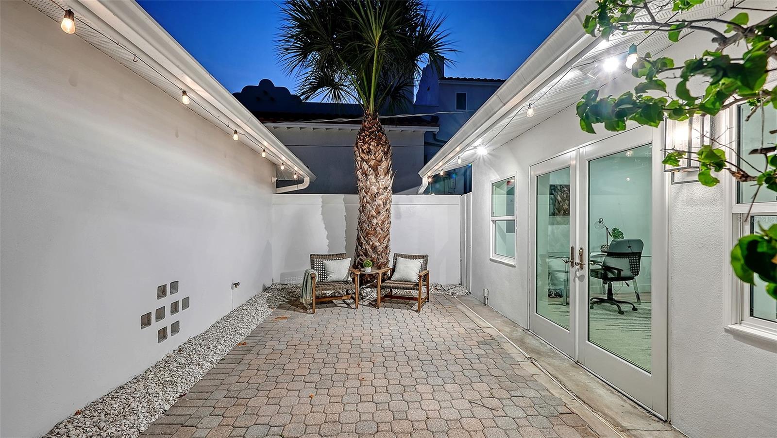 339 TREASURE BOAT WAY, SARASOTA, FL, 34242