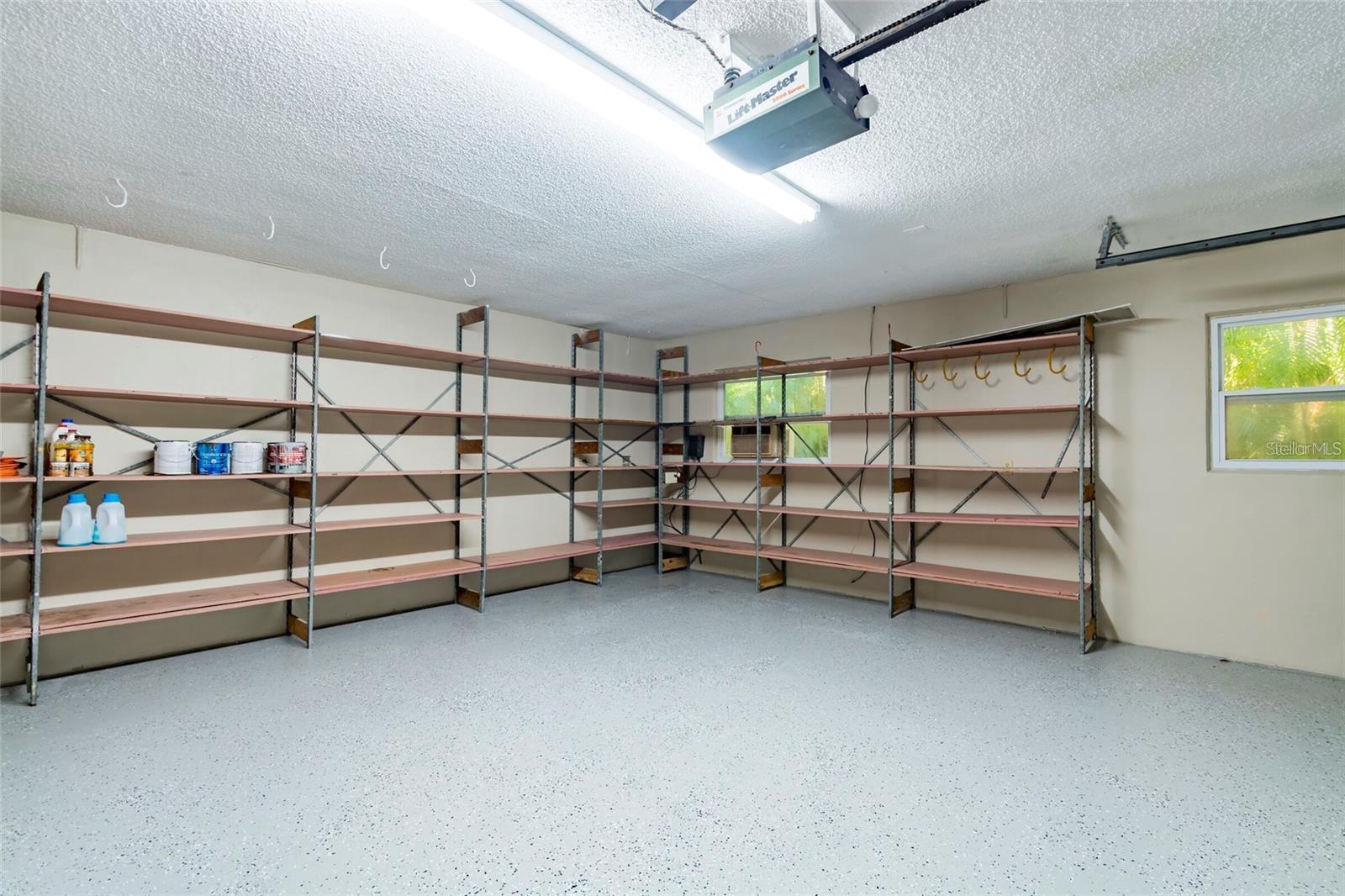 1647 HOBBIT RD, DUNEDIN, FL, 34698