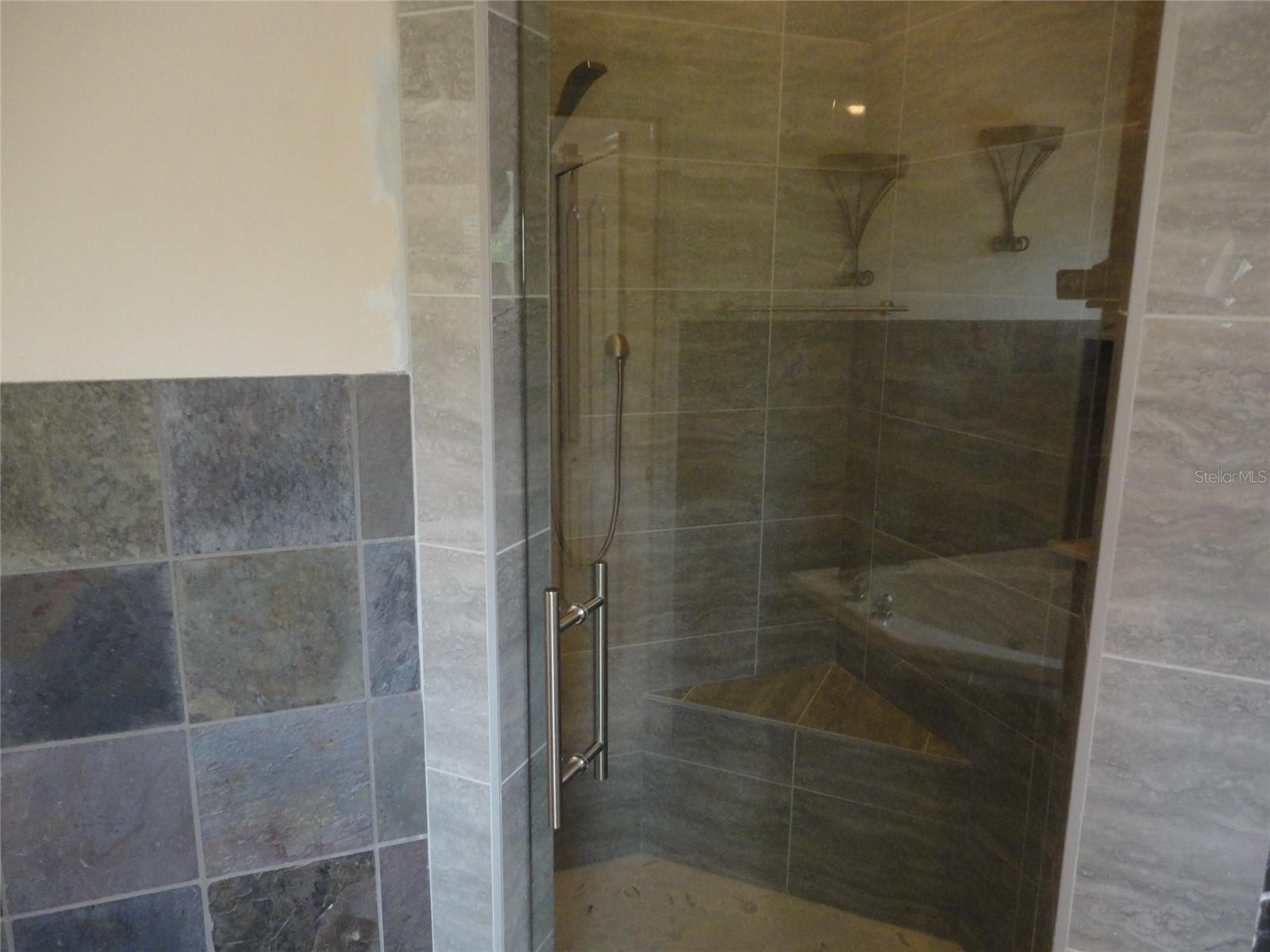 1112 NW 58TH TER, GAINESVILLE, FL, 32605