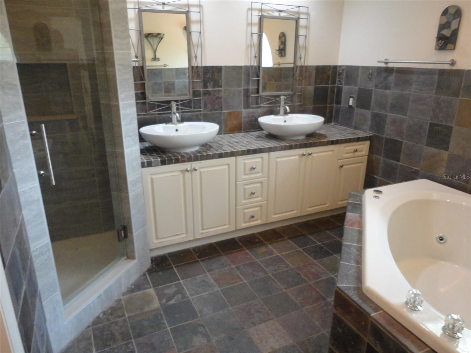 1112 NW 58TH TER, GAINESVILLE, FL, 32605