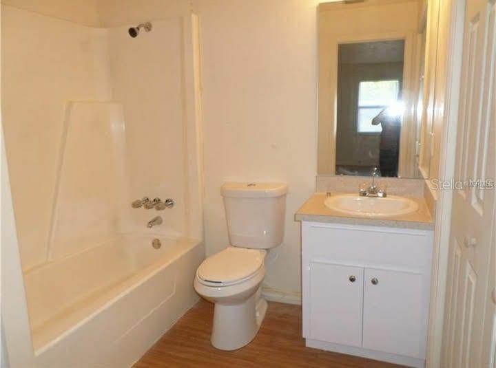 1221 SE CARNAHAN AVE, ARCADIA, FL, 34266