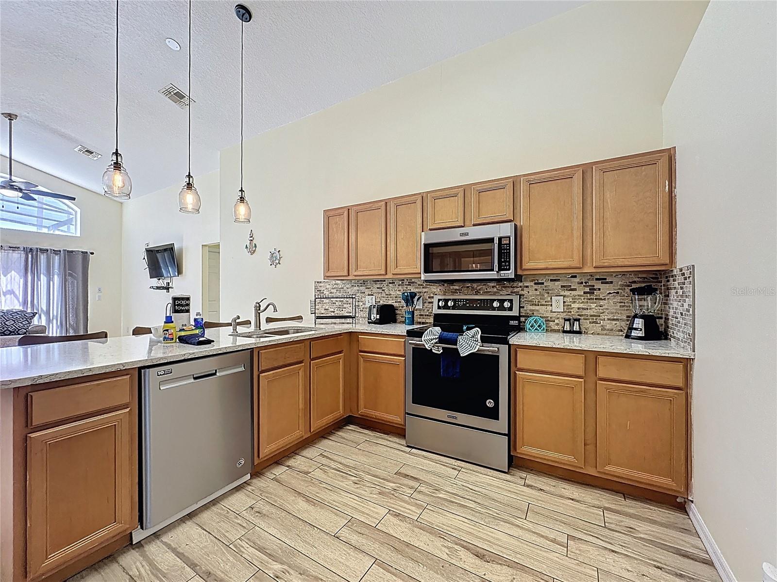 110 RUBINO DR, DAVENPORT, FL, 33837