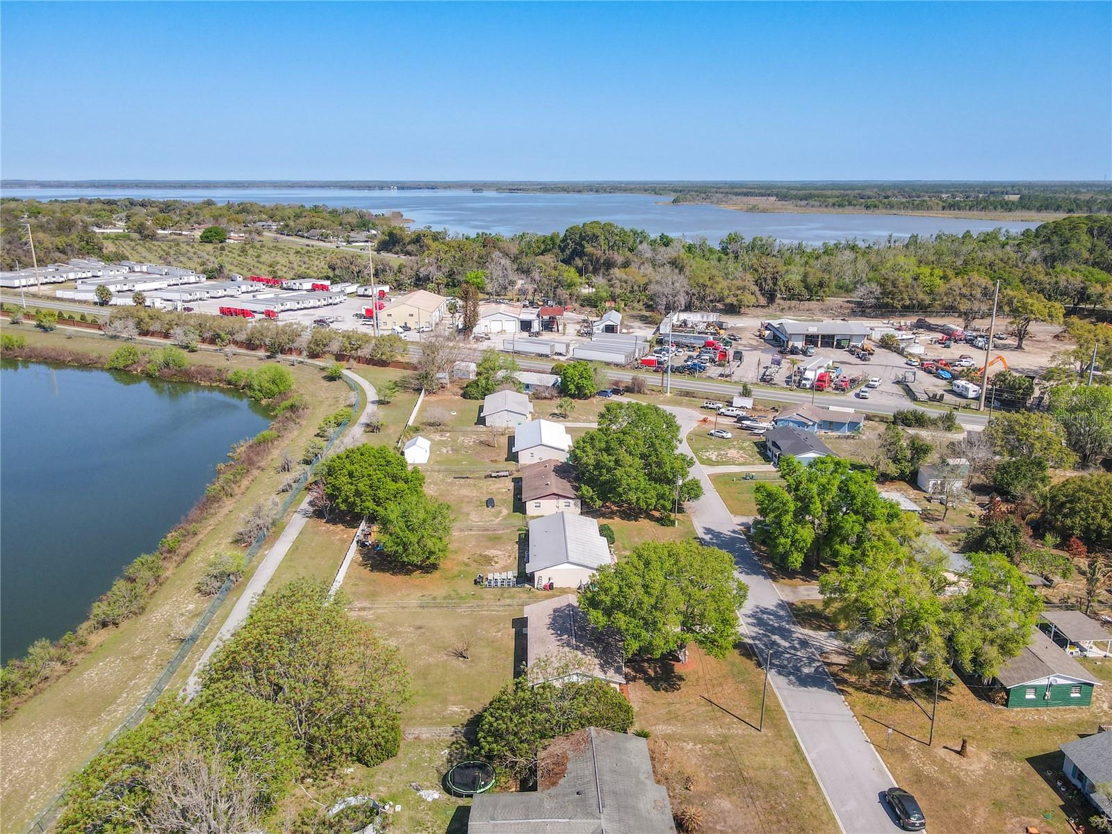 12 KRISTIN LN, EUSTIS, FL, 32726