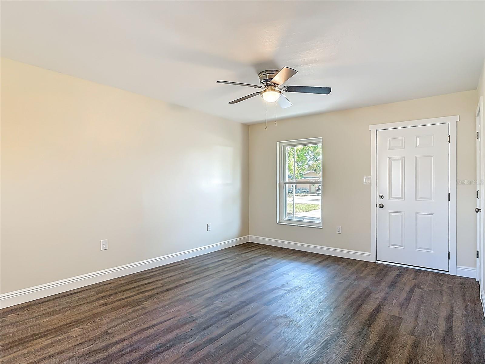 12 KRISTIN LN, EUSTIS, FL, 32726