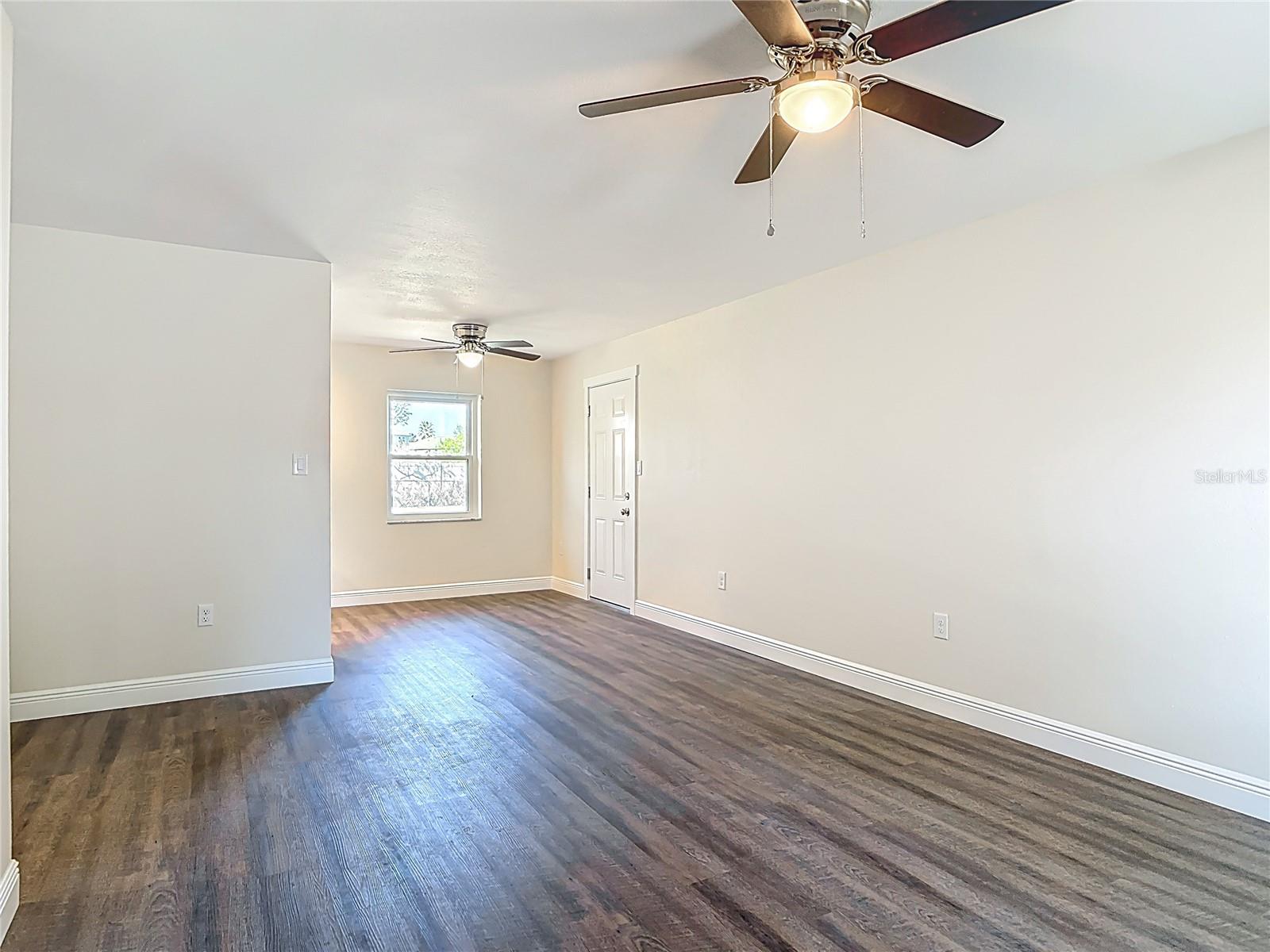 12 KRISTIN LN, EUSTIS, FL, 32726