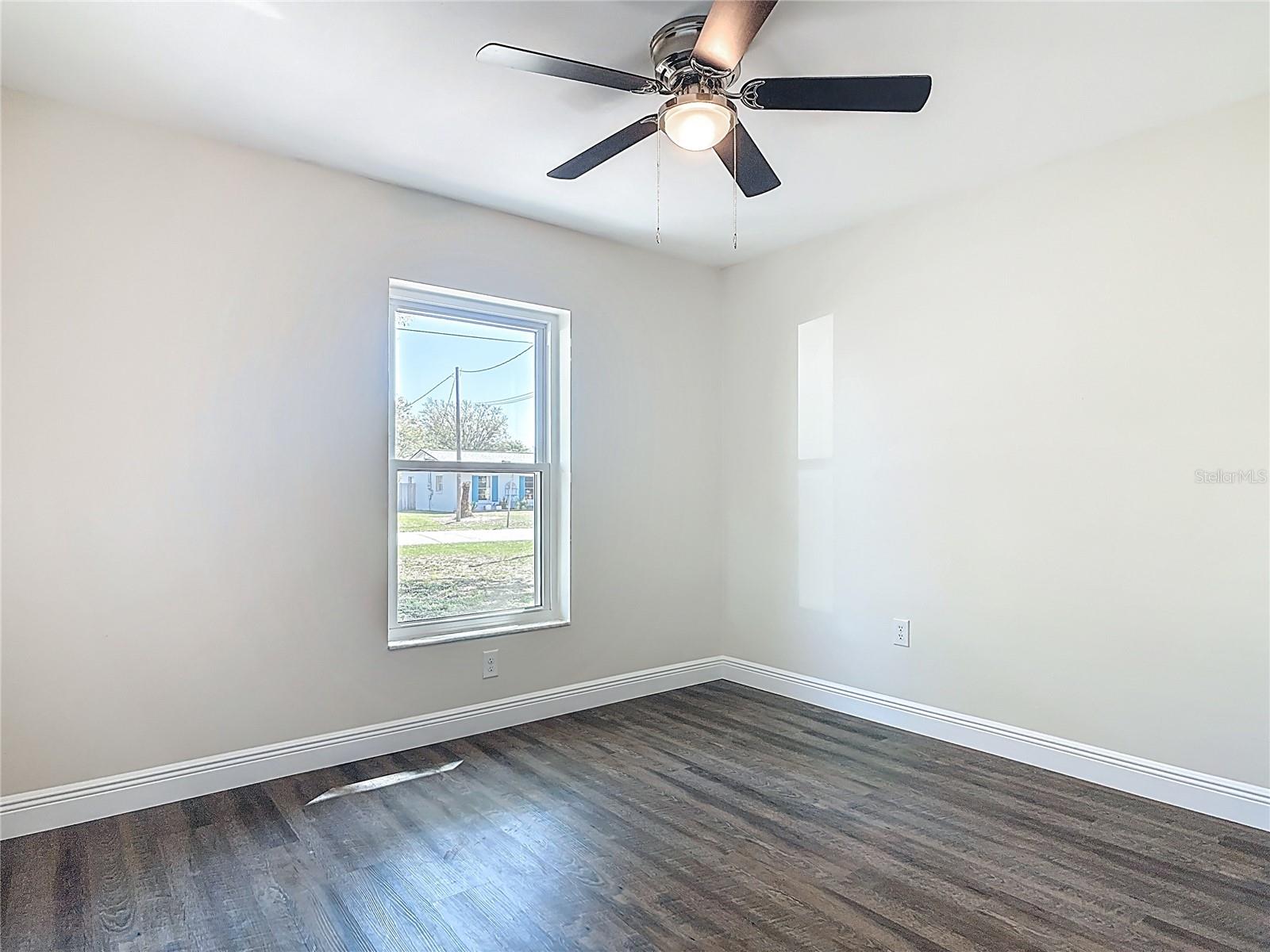 12 KRISTIN LN, EUSTIS, FL, 32726