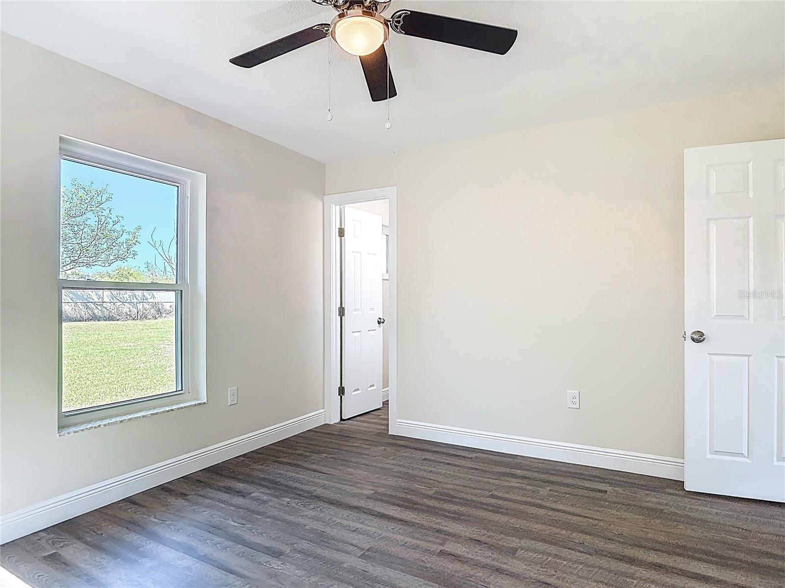 12 KRISTIN LN, EUSTIS, FL, 32726