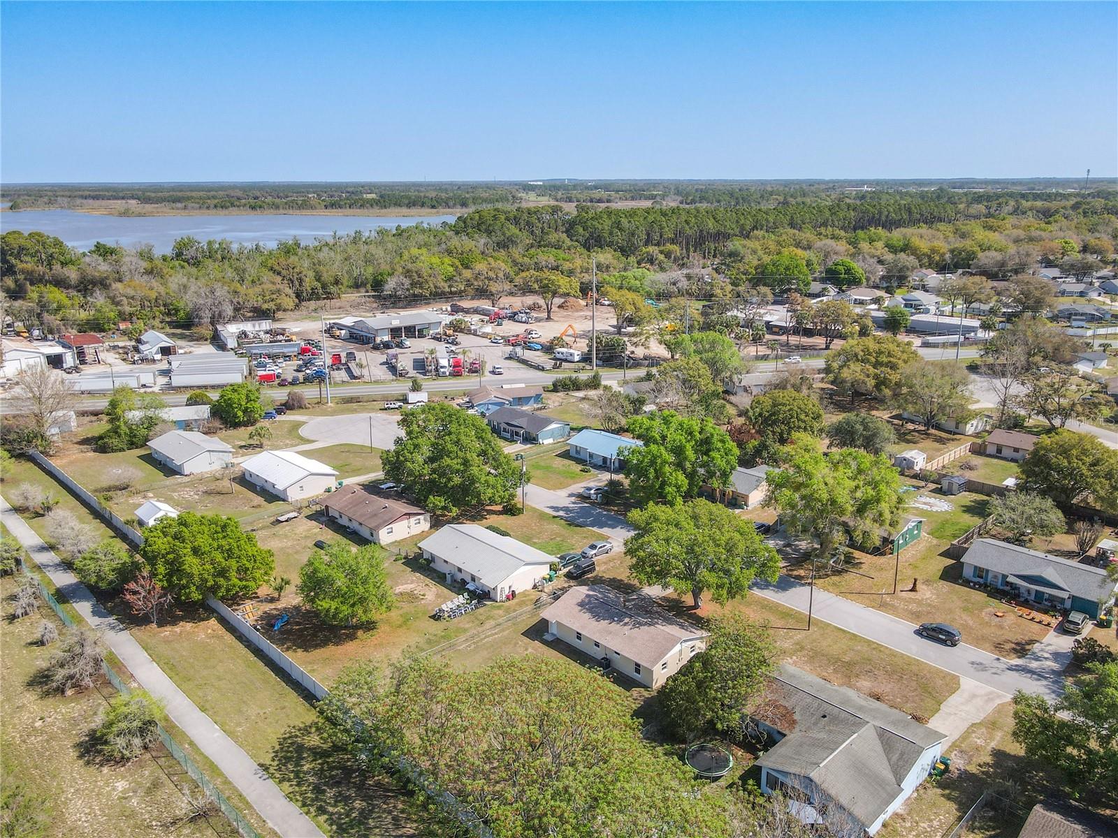 12 KRISTIN LN, EUSTIS, FL, 32726