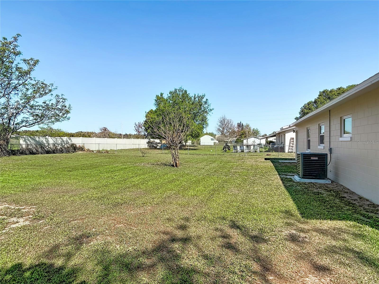 12 KRISTIN LN, EUSTIS, FL, 32726