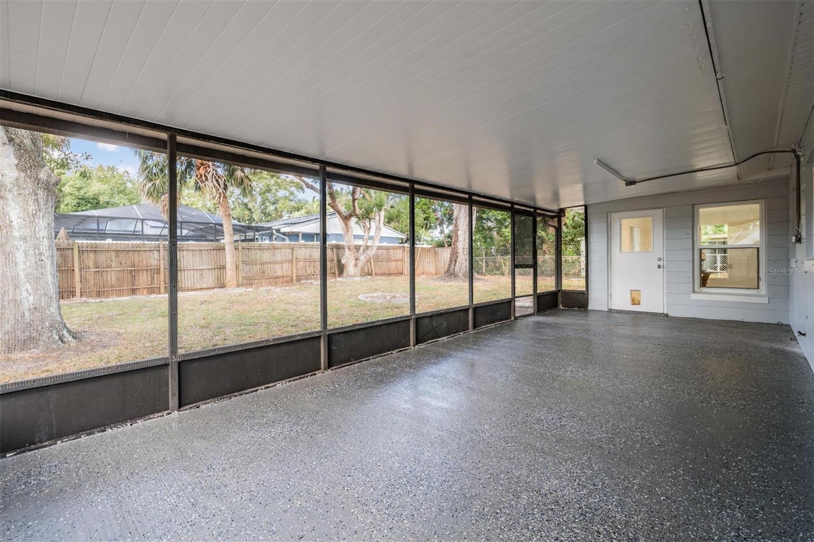 6472 113 ST, SEMINOLE, FL, 33772