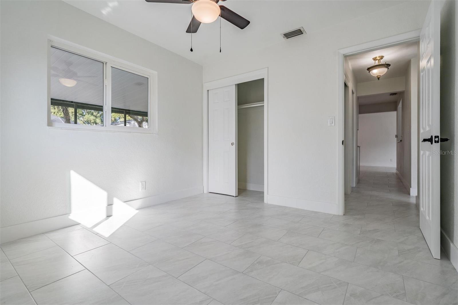 6472 113 ST, SEMINOLE, FL, 33772
