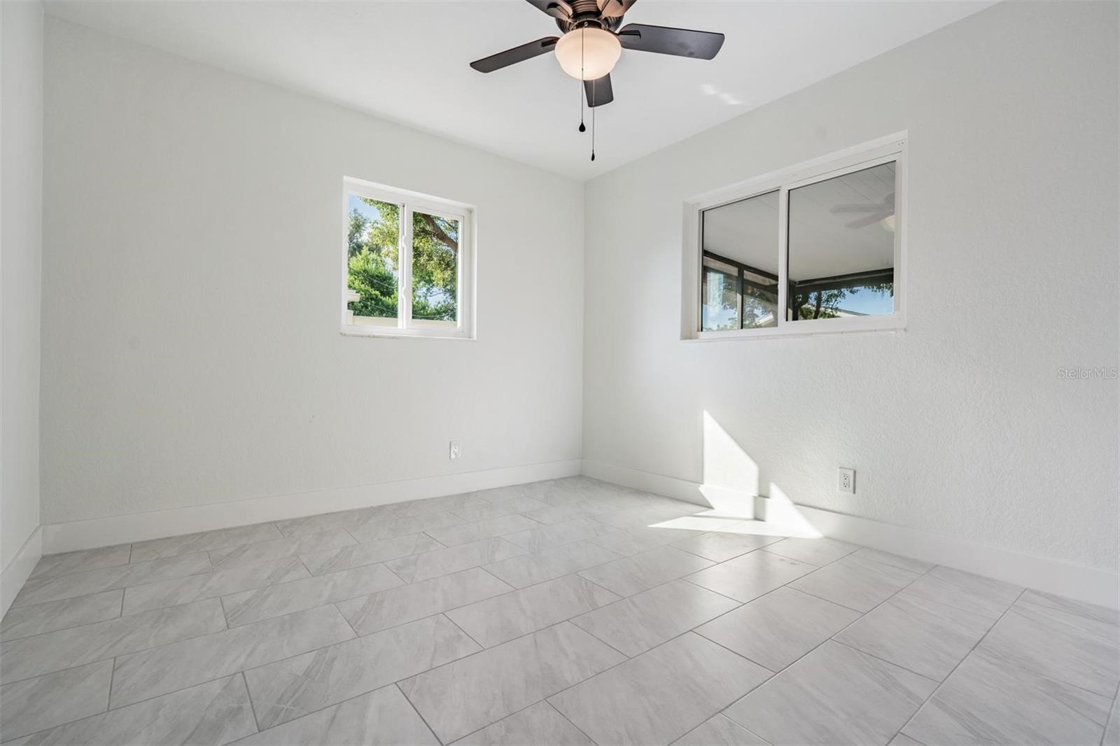 6472 113 ST, SEMINOLE, FL, 33772