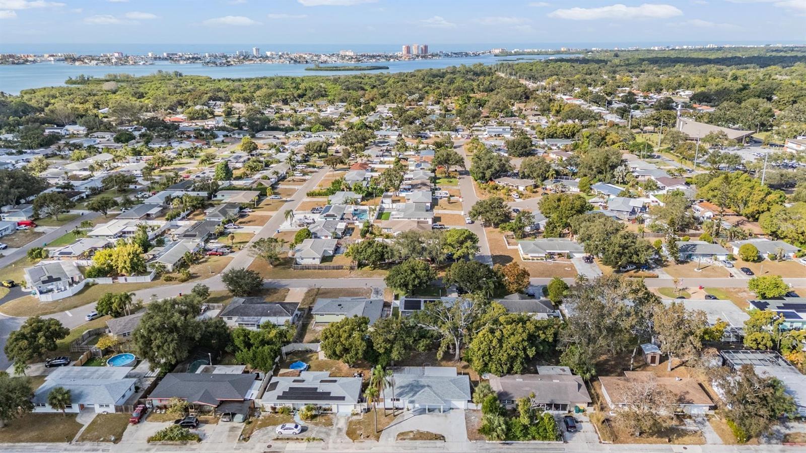6472 113 ST, SEMINOLE, FL, 33772