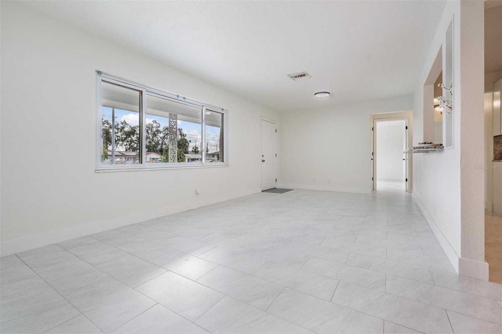 6472 113 ST, SEMINOLE, FL, 33772