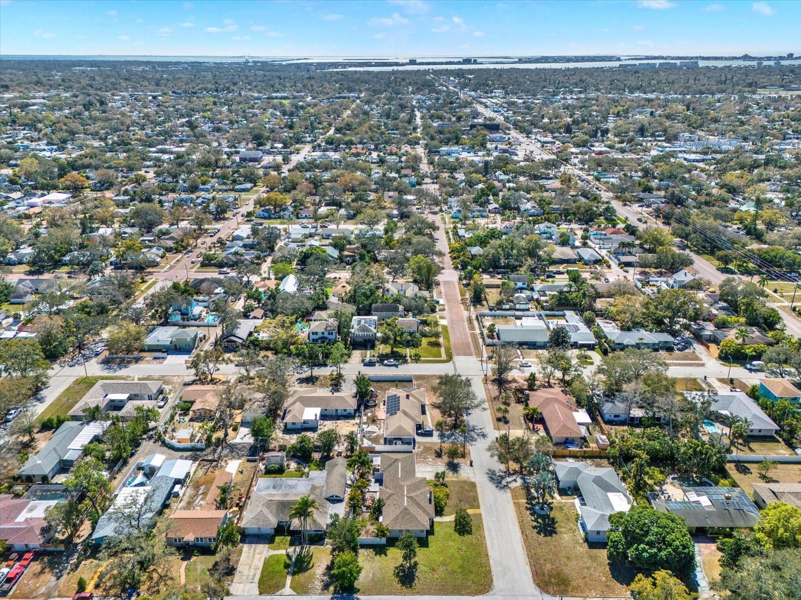 423 48TH ST N, ST PETERSBURG, FL, 33713