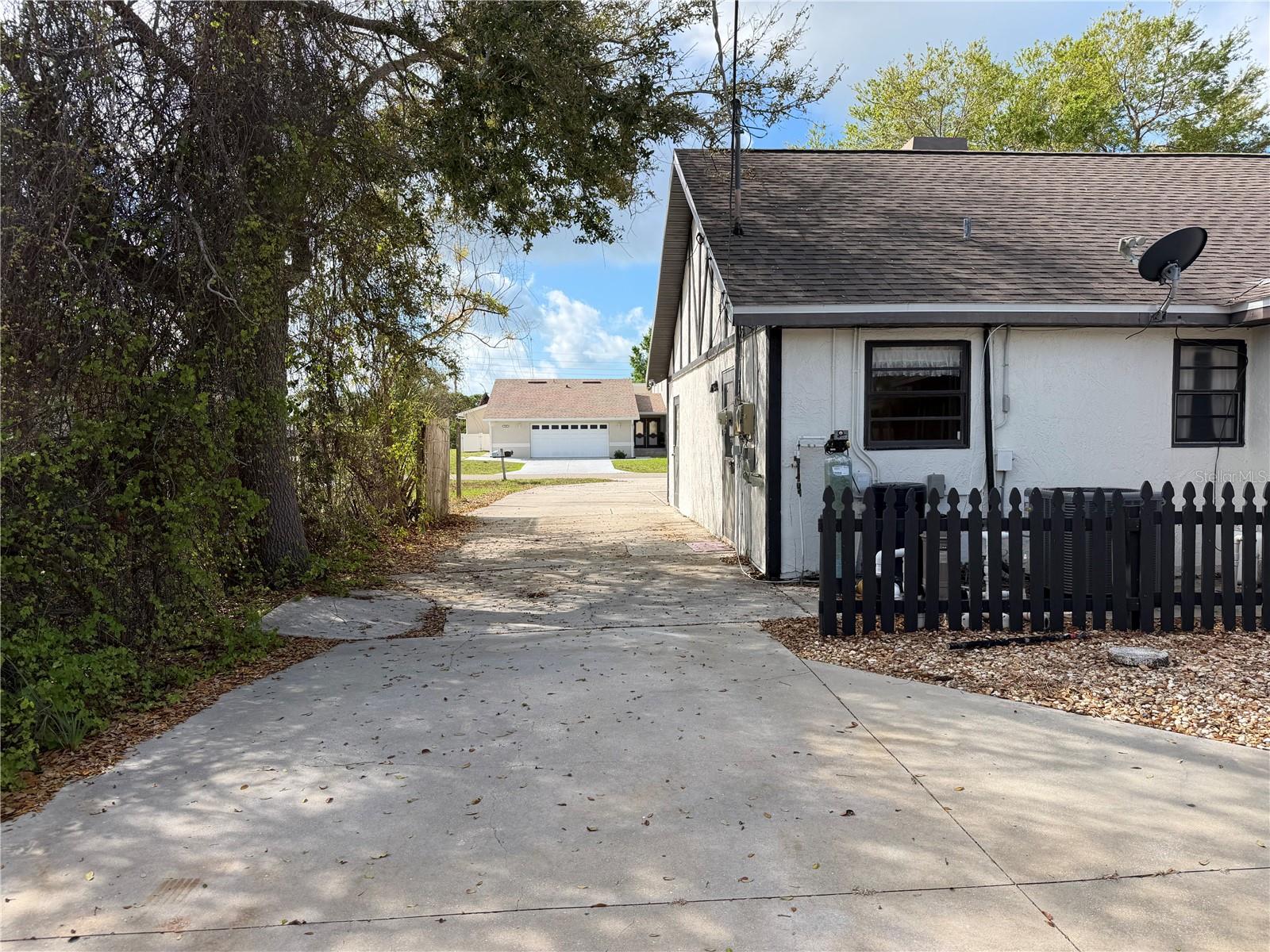 1500 CREST DR, ENGLEWOOD, FL, 34223