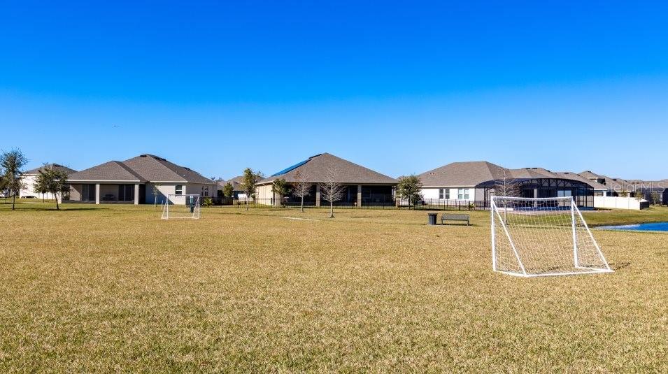 2450 BLUESTONE RD, HAINES CITY, FL, 33844