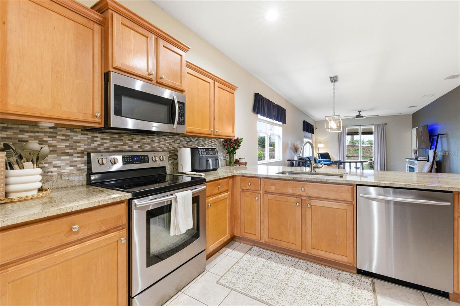 7031 CHATUM LIGHT RUN, BRADENTON, FL, 34212