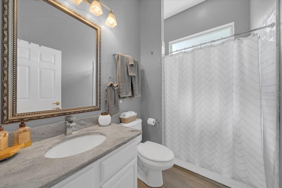 3301 CYPRESS LANDING DR, VALRICO, FL, 33596
