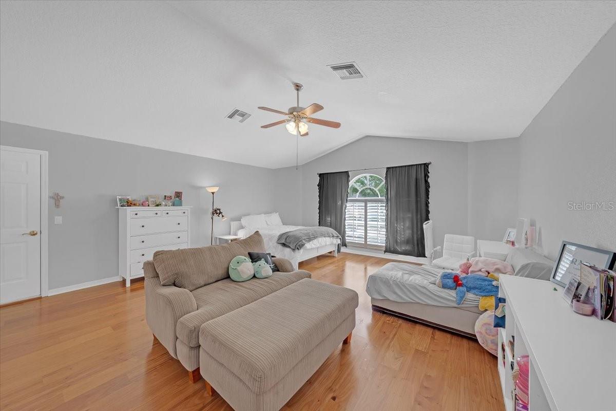3301 CYPRESS LANDING DR, VALRICO, FL, 33596