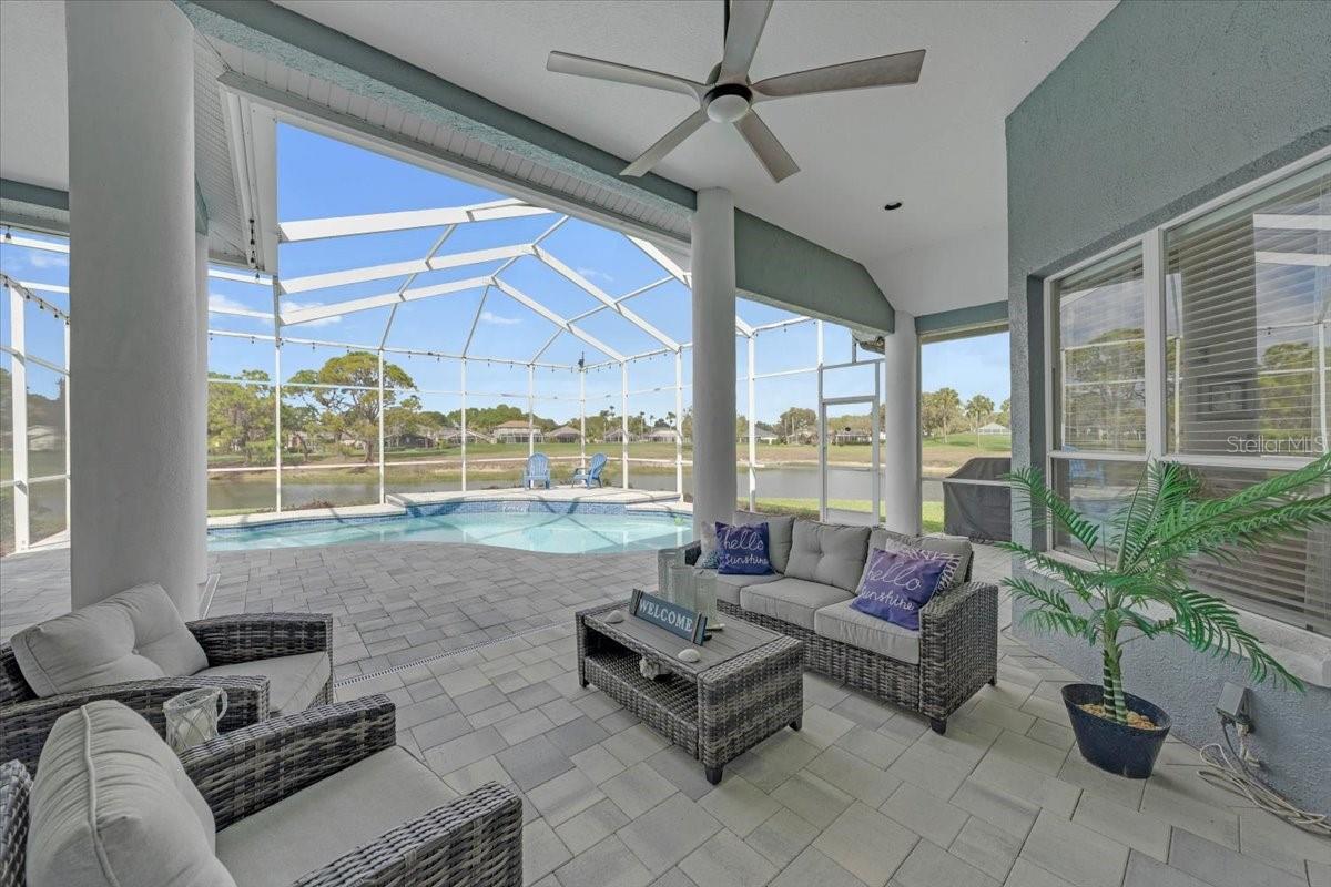 3301 CYPRESS LANDING DR, VALRICO, FL, 33596
