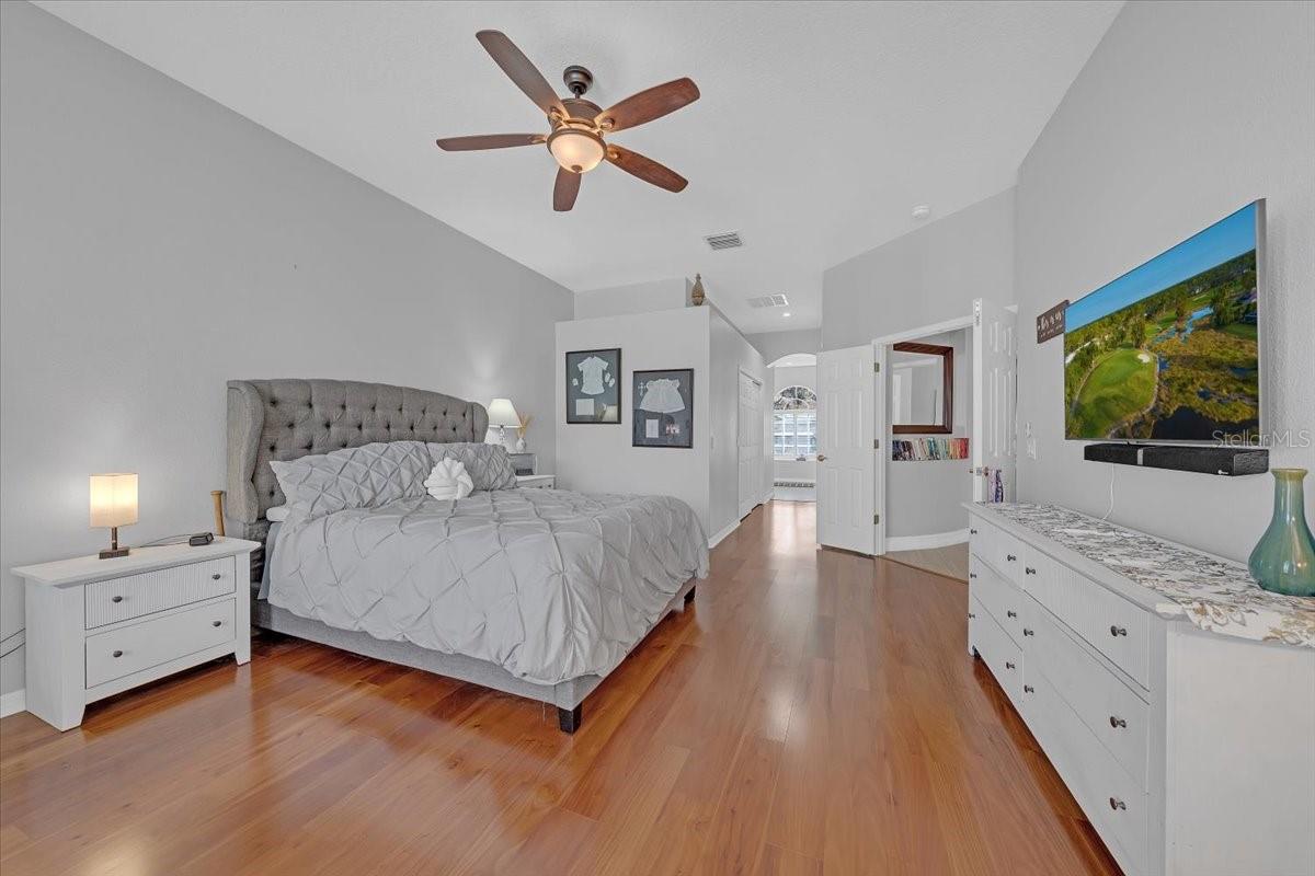 3301 CYPRESS LANDING DR, VALRICO, FL, 33596