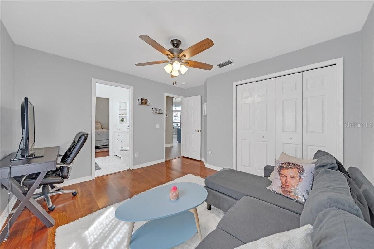 3301 CYPRESS LANDING DR, VALRICO, FL, 33596