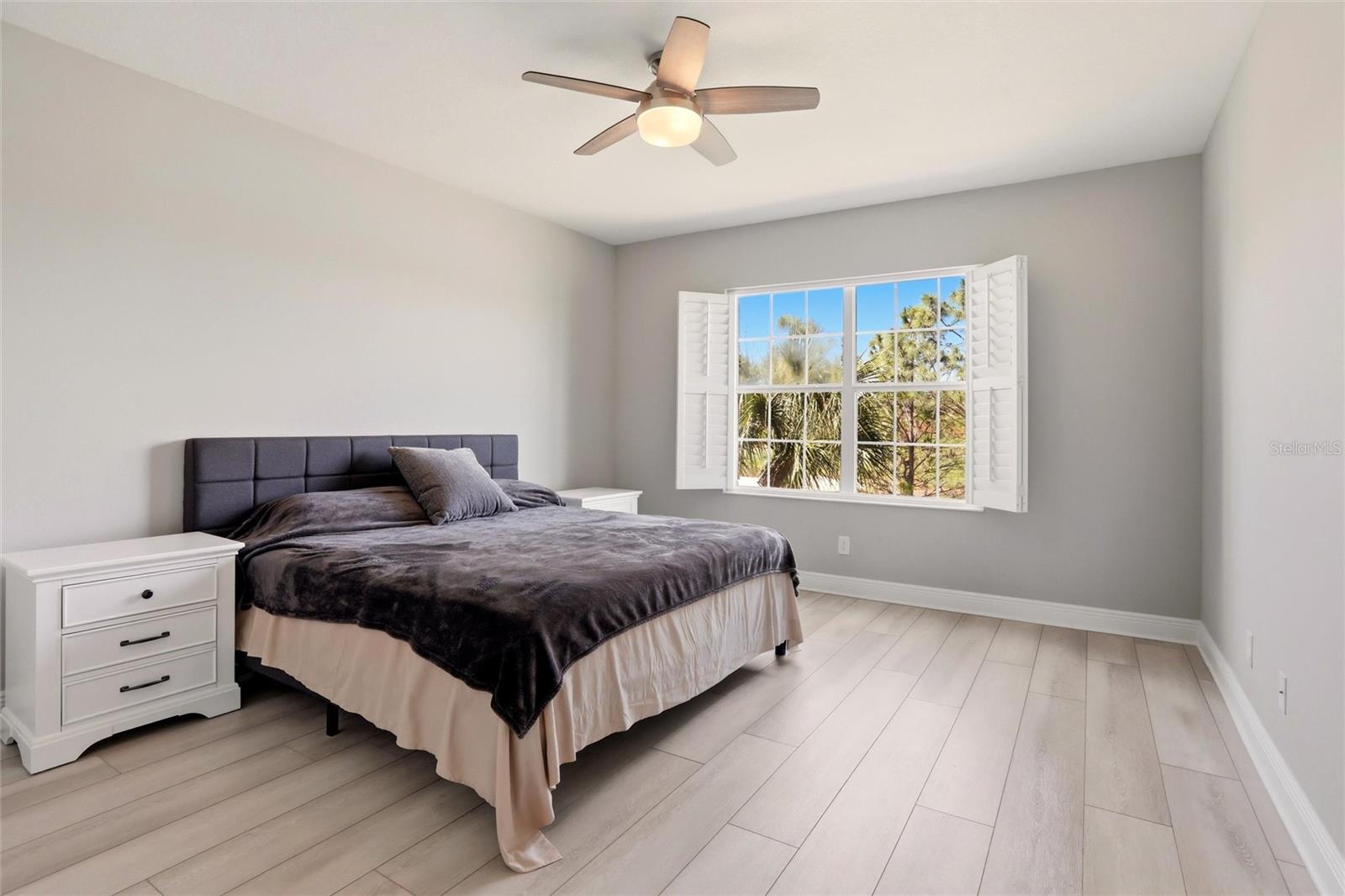8142 MIRAMAR WAY, LAKEWOOD RANCH, FL, 34202