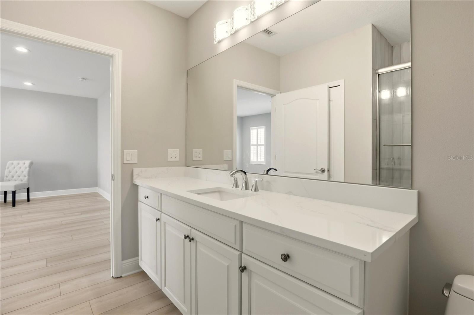 8142 MIRAMAR WAY, LAKEWOOD RANCH, FL, 34202