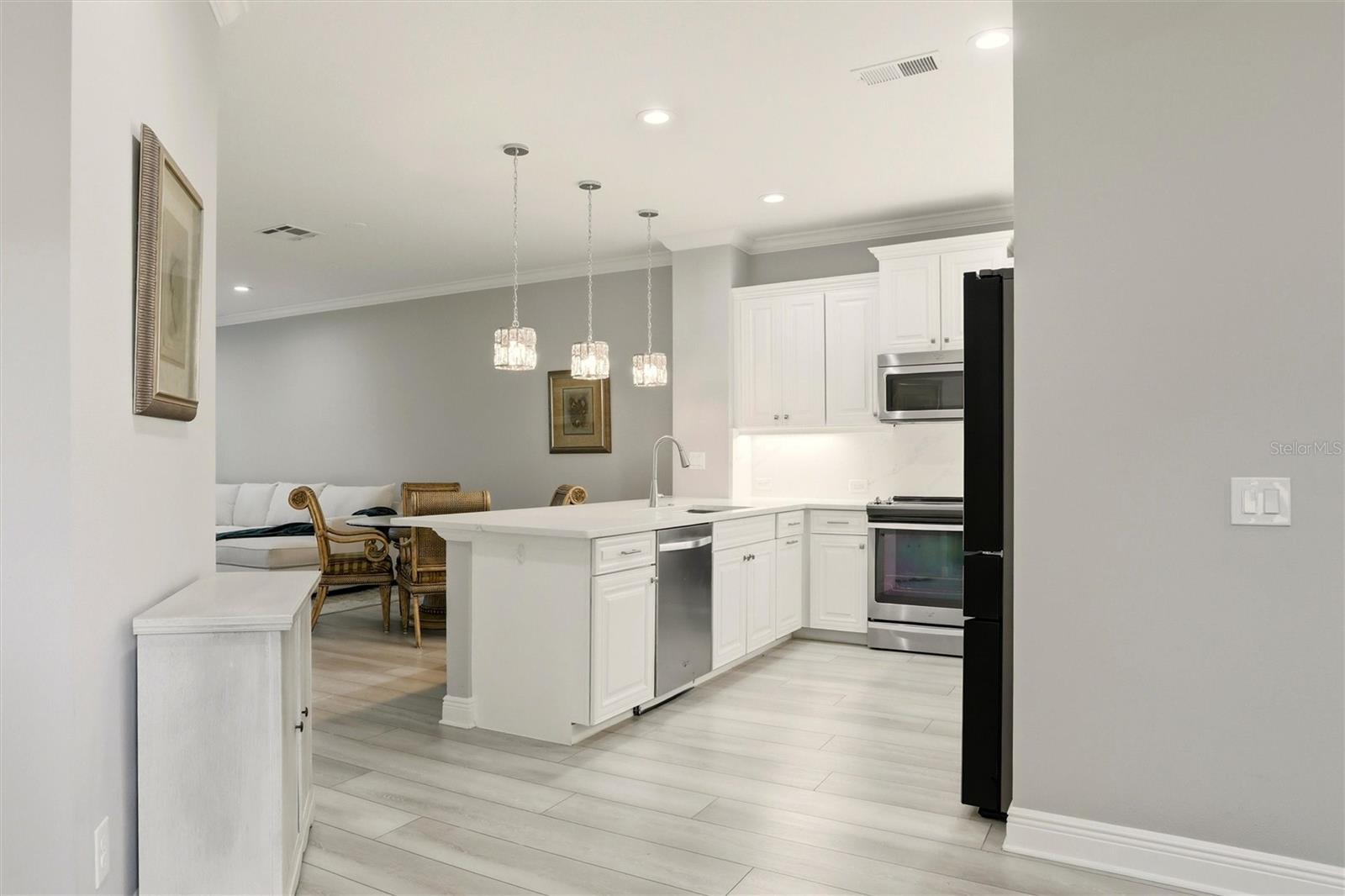 8142 MIRAMAR WAY, LAKEWOOD RANCH, FL, 34202
