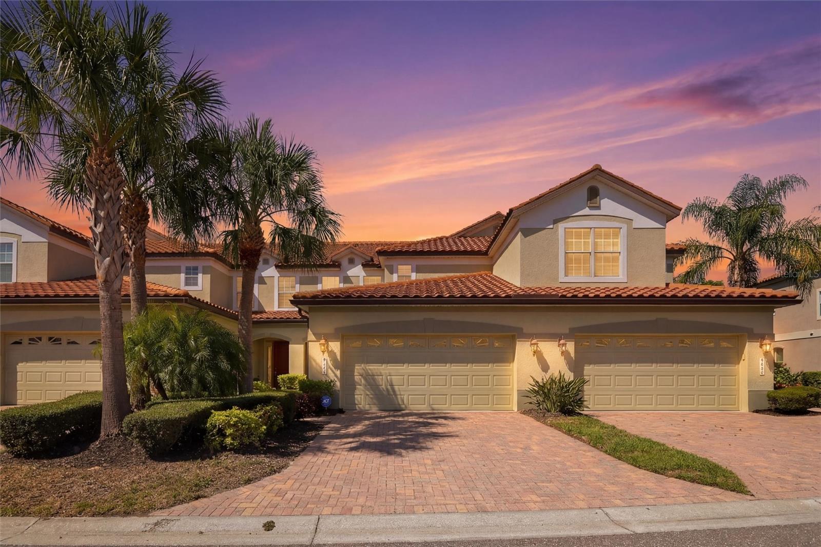 8142 MIRAMAR WAY, LAKEWOOD RANCH, FL, 34202