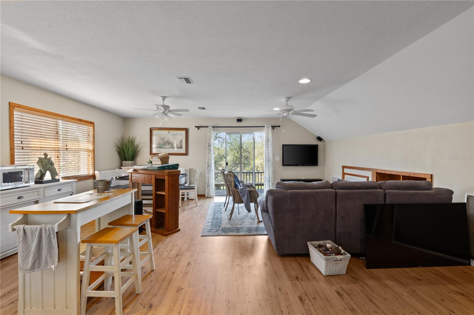27350 SAN CARLOS DR, PUNTA GORDA, FL, 33983