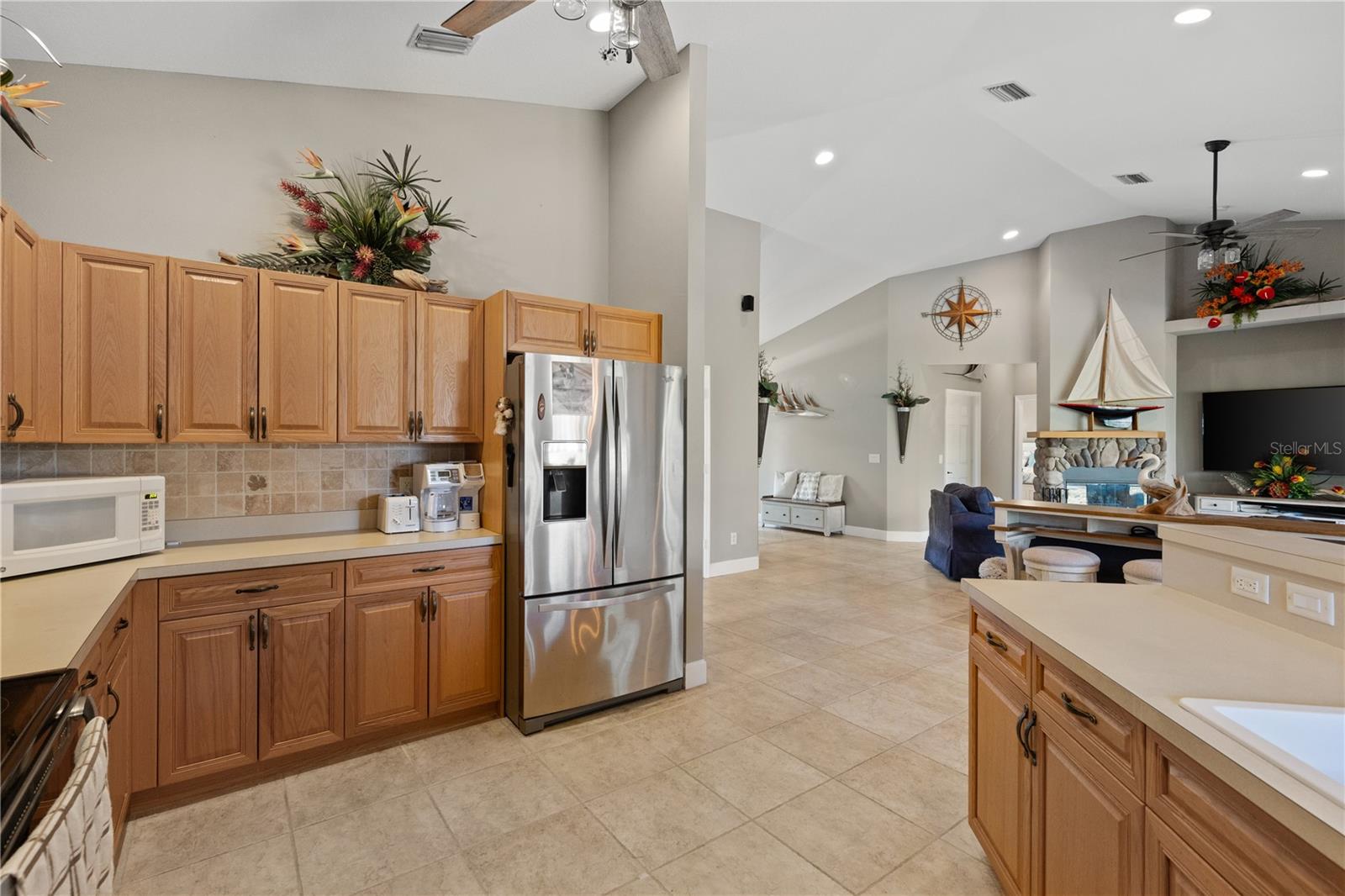 27350 SAN CARLOS DR, PUNTA GORDA, FL, 33983