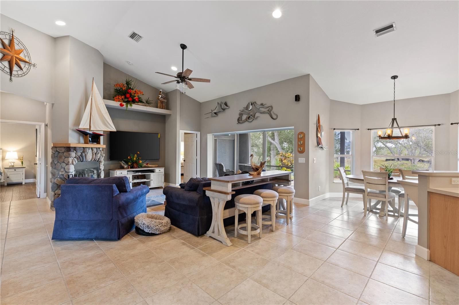 27350 SAN CARLOS DR, PUNTA GORDA, FL, 33983